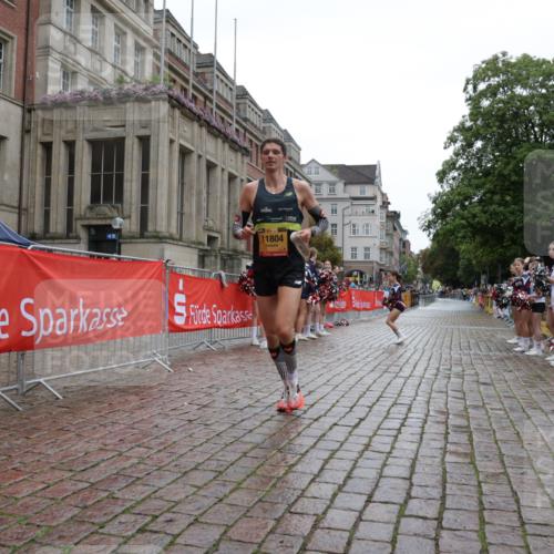 13.09.2026 - Kiel Lauf Yannick Fuchs http://msf.ph/oto/10443438 13.09.2026 12:03:50 Ziel 8608, 11804 meine-sportfotos.de