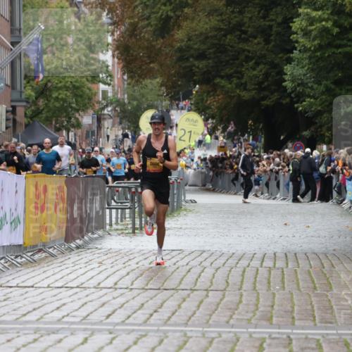 13.09.2026 - Kiel Lauf Yannick Fuchs http://msf.ph/oto/10443444 13.09.2026 12:04:02 Ziel 8608, 11804 meine-sportfotos.de