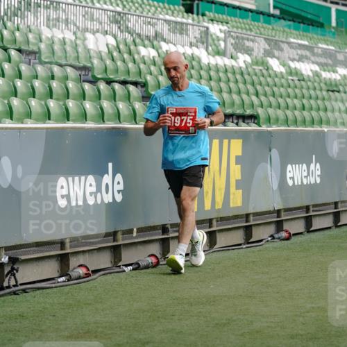 13.09.2026 - 21. swb-Marathon Bremen Michael Burmester http://msf.ph/oto/10443572 13.09.2026 12:44:37 Laufen im Stadion 280, 339, 493, 508, 623, 678, 681, 715, 819, 969, 1264, 1301, 1335, 1372, 1498, 1696, 1770, 1921, 1937, 1975, 2020, 2098, 3092, 3271, 3500, 3609, 3688, 4118, 4328, 4739, 4904, 5092, 5143, 5199, 5369, 5601, 5776, 5996, 6359, 6579, 6973, 7015, 7170, 7206, 7265, 7478, 7715, 7841, 7950, 8028, 8054, 8096, 8689, 8850, 9070, 9129, 9137, 9153, 9233, 9306, 9583, 9642, 9849, 13063, 13168, 13237, 126, 371, 603, 640, 650, 671, 735, 744, 862, 912, 957, 1136, 1411, 1667, 1822, 1850 meine-sportfotos.de