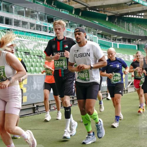 13.09.2026 - 21. swb-Marathon Bremen Michael Burmester http://msf.ph/oto/10443739 13.09.2026 13:07:34 Laufen im Stadion 109, 132, 156, 287, 303, 310, 372, 454, 489, 551, 578, 607, 613, 682, 716, 800, 808, 809, 831, 834, 846, 884, 911, 922, 1083, 1173, 1189, 1205, 1210, 1285, 1322, 1364, 1365, 1369, 1387, 1395, 1437, 1532, 1545, 1574, 1600, 1688, 1823, 1831, 1841, 1848, 1854, 1871, 1909, 1926, 1938, 2003, 2070, 2090, 2215, 2219, 2229, 2275, 2283, 2318, 2356, 2366, 2405, 2440, 2492, 2565, 2611, 2635, 2699, 2707, 2721, 2727, 2731, 2755, 2782, 2802, 2818, 2831, 2866, 2902, 2911, 2949, 2960 meine-sportfotos.de