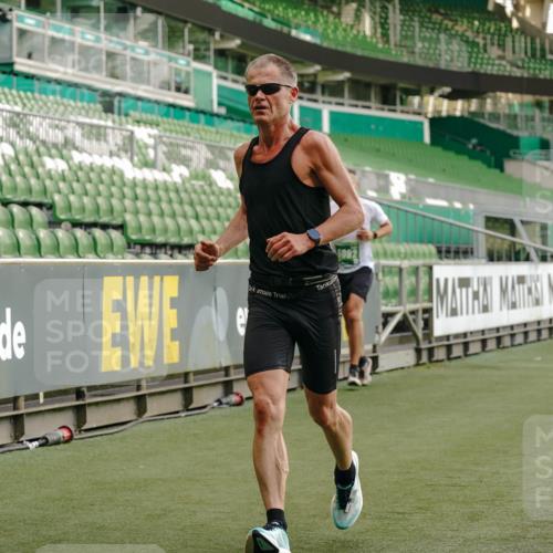 13.09.2026 - 21. swb-Marathon Bremen Michael Burmester http://msf.ph/oto/10443832 13.09.2026 12:44:46 Laufen im Stadion 280, 339, 474, 493, 508, 623, 678, 681, 715, 788, 819, 969, 1264, 1301, 1335, 1372, 1498, 1696, 1770, 1937, 1975, 2020, 2098, 3092, 3271, 3500, 3609, 4110, 4118, 4328, 4739, 4904, 5092, 5143, 5199, 5369, 5601, 5776, 5996, 6579, 6918, 6973, 7015, 7170, 7206, 7265, 7478, 7715, 7841, 7950, 8028, 8054, 8096, 8850, 9070, 9129, 9137, 9153, 9233, 9306, 9583, 9642, 9849, 13063, 13168, 13237, 126, 371, 603, 640, 650, 671, 735, 744, 862, 912, 957, 1136, 1411, 1667, 1822, 1850 meine-sportfotos.de