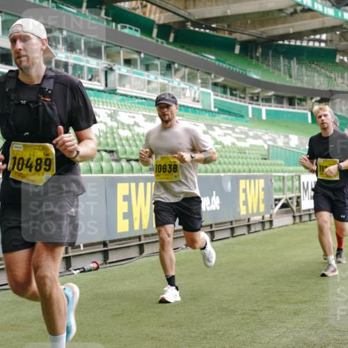 13.09.2026 - 21. swb-Marathon Bremen Michael Burmester http://msf.ph/oto/10444090 13.09.2026 10:28:49 Laufen im Stadion 10162, 10170, 10183, 10189, 10200, 10218, 10223, 10253, 10267, 10270, 10293, 10294, 10316, 10329, 10334, 10348, 10381, 10393, 10421, 10426, 10508, 10525, 10537, 10538, 10544, 10594, 10655, 10709, 10739, 10763, 10770, 10814, 10825, 10835, 10840, 10846, 10860, 10876, 10910, 10917, 10923, 10966, 10993, 11005, 11007, 11018, 11035, 11058, 11076, 11087, 11092, 11109, 11111, 11148, 11170 meine-sportfotos.de