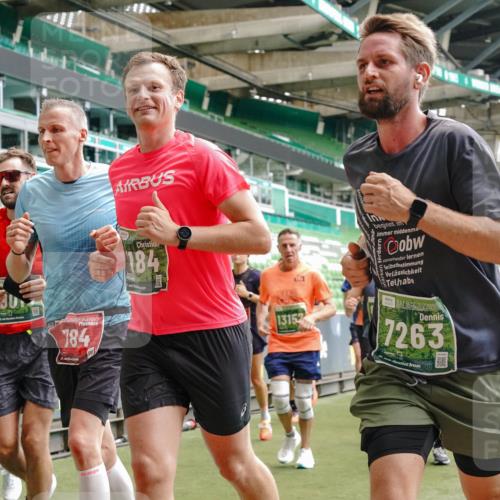 13.09.2026 - 21. swb-Marathon Bremen Michael Burmester http://msf.ph/oto/10444167 13.09.2026 13:07:39 Laufen im Stadion 132, 156, 287, 303, 310, 372, 489, 551, 578, 607, 613, 682, 716, 800, 808, 809, 831, 834, 846, 884, 911, 922, 1083, 1173, 1189, 1205, 1210, 1285, 1289, 1322, 1364, 1365, 1369, 1387, 1395, 1437, 1532, 1545, 1574, 1600, 1688, 1823, 1831, 1841, 1848, 1854, 1871, 1899, 1909, 1926, 1938, 2003, 2041, 2070, 2090, 2215, 2219, 2229, 2275, 2283, 2318, 2356, 2366, 2405, 2440, 2492, 2565, 2611, 2635, 2699, 2707, 2721, 2727, 2731, 2755, 2782, 2802, 2818, 2831, 2866, 2902, 2911, 2949, 2960 meine-sportfotos.de