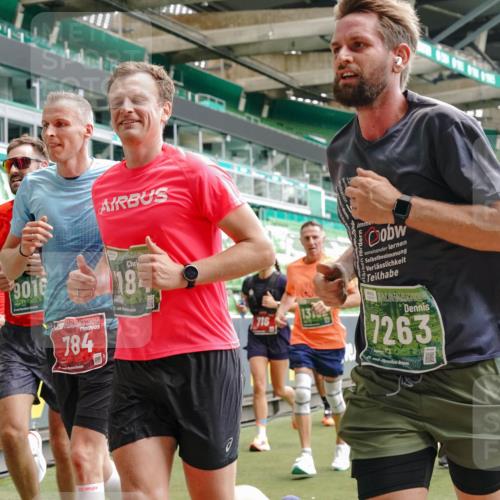 13.09.2026 - 21. swb-Marathon Bremen Michael Burmester http://msf.ph/oto/10444180 13.09.2026 13:07:39 Laufen im Stadion 132, 156, 287, 303, 310, 372, 489, 551, 578, 607, 613, 682, 716, 800, 808, 809, 831, 834, 846, 884, 911, 922, 1083, 1173, 1189, 1205, 1210, 1285, 1289, 1322, 1364, 1365, 1369, 1387, 1395, 1437, 1532, 1545, 1574, 1600, 1688, 1823, 1831, 1841, 1848, 1854, 1871, 1899, 1909, 1926, 1938, 2003, 2041, 2070, 2090, 2215, 2219, 2229, 2275, 2283, 2318, 2356, 2366, 2405, 2440, 2492, 2565, 2611, 2635, 2699, 2707, 2721, 2727, 2731, 2755, 2782, 2802, 2818, 2831, 2866, 2902, 2911, 2949, 2960 meine-sportfotos.de