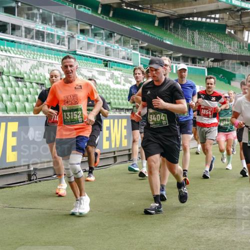 13.09.2026 - 21. swb-Marathon Bremen Michael Burmester http://msf.ph/oto/10444192 13.09.2026 13:07:40 Laufen im Stadion 132, 156, 287, 303, 310, 372, 489, 551, 578, 607, 613, 682, 716, 800, 808, 809, 831, 834, 846, 884, 911, 922, 1083, 1173, 1189, 1205, 1210, 1285, 1289, 1322, 1364, 1365, 1369, 1387, 1395, 1437, 1532, 1545, 1574, 1600, 1688, 1823, 1831, 1841, 1848, 1854, 1871, 1899, 1909, 1926, 1938, 2003, 2041, 2070, 2090, 2215, 2219, 2229, 2275, 2283, 2318, 2356, 2366, 2405, 2440, 2492, 2565, 2611, 2635, 2699, 2707, 2721, 2727, 2731, 2755, 2782, 2802, 2818, 2831, 2866, 2902, 2911, 2949, 2960 meine-sportfotos.de