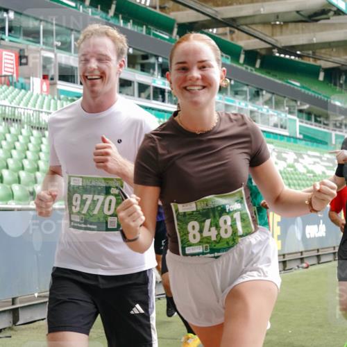 13.09.2026 - 21. swb-Marathon Bremen Michael Burmester http://msf.ph/oto/10444649 13.09.2026 13:07:46 Laufen im Stadion 132, 156, 303, 310, 372, 489, 551, 607, 682, 716, 800, 808, 809, 831, 834, 846, 884, 911, 922, 1083, 1124, 1173, 1189, 1205, 1210, 1285, 1289, 1322, 1364, 1365, 1369, 1387, 1395, 1437, 1532, 1545, 1559, 1600, 1688, 1823, 1831, 1841, 1848, 1854, 1871, 1899, 1926, 1938, 2003, 2041, 2070, 2090, 2215, 2219, 2229, 2275, 2283, 2318, 2356, 2366, 2405, 2440, 2492, 2565, 2611, 2635, 2699, 2707, 2721, 2727, 2731, 2755, 2782, 2802, 2818, 2831, 2866, 2902, 2911, 2930, 2949, 2960 meine-sportfotos.de