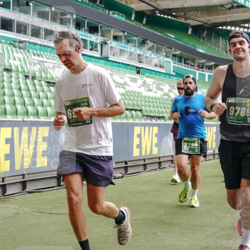 13.09.2026 - 21. swb-Marathon Bremen Michael Burmester http://msf.ph/oto/10444760 13.09.2026 13:07:48 Laufen im Stadion 132, 156, 303, 310, 372, 489, 551, 607, 682, 716, 800, 808, 809, 831, 834, 846, 884, 911, 922, 1083, 1124, 1173, 1189, 1205, 1210, 1285, 1289, 1322, 1364, 1369, 1387, 1395, 1437, 1532, 1545, 1559, 1600, 1688, 1823, 1831, 1841, 1848, 1854, 1871, 1899, 1926, 1938, 2003, 2041, 2070, 2090, 2215, 2219, 2229, 2275, 2283, 2318, 2356, 2366, 2405, 2440, 2492, 2565, 2611, 2635, 2699, 2707, 2721, 2727, 2731, 2755, 2782, 2802, 2818, 2831, 2866, 2897, 2902, 2911, 2930, 2949, 2960 meine-sportfotos.de