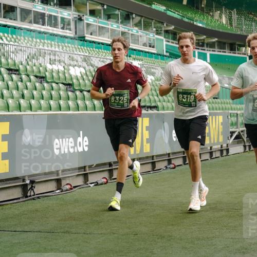 13.09.2026 - 21. swb-Marathon Bremen Michael Burmester http://msf.ph/oto/10444906 13.09.2026 12:45:35 Laufen im Stadion 195, 280, 339, 474, 493, 508, 567, 678, 681, 697, 715, 788, 1017, 1034, 1181, 1241, 1264, 1277, 1301, 1335, 1696, 1863, 1937, 1975, 2020, 2084, 2297, 2889, 3092, 3271, 3609, 4110, 4118, 4157, 4328, 5092, 5238, 5719, 5996, 6918, 6973, 7015, 7206, 7265, 7336, 7478, 7715, 8028, 8054, 8096, 8319, 8325, 8331, 8670, 8701, 8756, 8936, 9070, 9129, 9137, 9273, 9306, 9495, 9583, 9642, 13063, 13168, 13237, 439, 957, 1411, 1667, 1822, 1850 meine-sportfotos.de