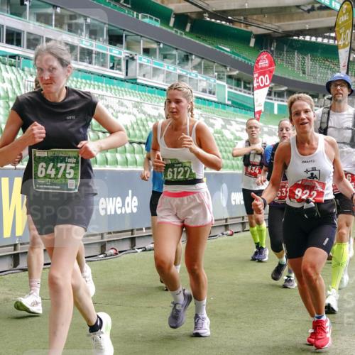 13.09.2026 - 21. swb-Marathon Bremen Michael Burmester http://msf.ph/oto/10444939 13.09.2026 13:07:51 Laufen im Stadion 132, 156, 310, 372, 489, 551, 607, 682, 716, 800, 808, 809, 831, 834, 846, 884, 911, 922, 1083, 1124, 1173, 1189, 1205, 1210, 1285, 1289, 1322, 1364, 1369, 1387, 1395, 1437, 1532, 1545, 1559, 1600, 1688, 1831, 1841, 1848, 1854, 1871, 1899, 1926, 1938, 2003, 2041, 2070, 2090, 2215, 2219, 2229, 2275, 2283, 2318, 2356, 2366, 2405, 2440, 2467, 2492, 2565, 2611, 2635, 2699, 2707, 2721, 2727, 2731, 2755, 2782, 2802, 2818, 2831, 2866, 2897, 2902, 2911, 2930, 2949, 2960 meine-sportfotos.de