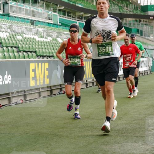 13.09.2026 - 21. swb-Marathon Bremen Michael Burmester http://msf.ph/oto/10445233 13.09.2026 12:45:48 Laufen im Stadion 195, 280, 339, 474, 493, 508, 538, 567, 604, 697, 715, 788, 1017, 1034, 1181, 1241, 1264, 1277, 1301, 1335, 1696, 1863, 1937, 1975, 2020, 2084, 2087, 2297, 2809, 2889, 3092, 3271, 3609, 4110, 4118, 4157, 4328, 5024, 5092, 5238, 5283, 5674, 5719, 5996, 6918, 7206, 7265, 7336, 7478, 7715, 8054, 8096, 8319, 8325, 8331, 8670, 8701, 8756, 8936, 9070, 9129, 9273, 9306, 9495, 9583, 9642, 13034, 13168, 439, 1411, 1667, 1822, 1850 meine-sportfotos.de