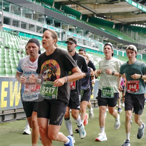 13.09.2026 - 21. swb-Marathon Bremen Michael Burmester http://msf.ph/oto/10445427 13.09.2026 13:07:58 Laufen im Stadion 132, 156, 310, 372, 489, 551, 607, 682, 716, 800, 808, 809, 831, 834, 846, 884, 911, 922, 1083, 1124, 1173, 1189, 1205, 1210, 1285, 1289, 1322, 1364, 1369, 1387, 1395, 1437, 1532, 1545, 1559, 1600, 1688, 1831, 1841, 1848, 1854, 1871, 1899, 1926, 1938, 2003, 2041, 2070, 2090, 2215, 2219, 2229, 2283, 2318, 2366, 2380, 2405, 2440, 2467, 2492, 2565, 2611, 2635, 2699, 2707, 2721, 2727, 2731, 2755, 2782, 2802, 2818, 2823, 2831, 2841, 2866, 2897, 2911, 2930, 2949, 2960 meine-sportfotos.de