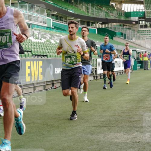 13.09.2026 - 21. swb-Marathon Bremen Michael Burmester http://msf.ph/oto/10445561 13.09.2026 12:45:59 Laufen im Stadion 195, 280, 339, 474, 508, 538, 567, 604, 697, 715, 788, 1017, 1034, 1181, 1241, 1264, 1277, 1301, 1863, 1937, 1975, 2020, 2021, 2084, 2087, 2297, 2809, 2889, 3092, 3271, 3609, 4110, 4157, 4236, 4777, 5024, 5092, 5238, 5283, 5674, 5719, 5996, 6815, 6918, 7206, 7336, 7478, 7715, 8054, 8096, 8319, 8325, 8331, 8670, 8701, 8756, 8936, 8983, 9070, 9129, 9273, 9306, 9495, 9544, 9583, 9642, 13034, 13168, 439, 1411, 1667, 1822, 1850 meine-sportfotos.de