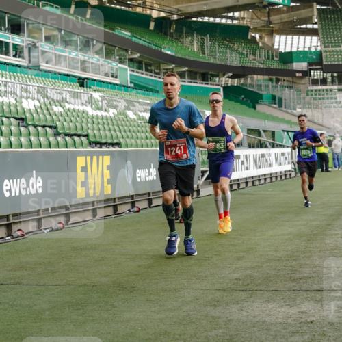 13.09.2026 - 21. swb-Marathon Bremen Michael Burmester http://msf.ph/oto/10445617 13.09.2026 12:46:02 Laufen im Stadion 195, 280, 339, 474, 508, 538, 567, 604, 697, 715, 788, 1017, 1034, 1181, 1241, 1264, 1277, 1301, 1863, 1937, 1975, 2020, 2021, 2084, 2087, 2297, 2809, 2889, 3092, 3196, 3271, 3609, 4110, 4157, 4236, 4777, 5024, 5092, 5238, 5283, 5674, 5719, 5996, 6053, 6686, 6815, 6918, 7206, 7336, 7478, 7715, 8054, 8096, 8319, 8325, 8331, 8670, 8701, 8756, 8936, 8983, 9070, 9129, 9273, 9306, 9495, 9544, 9583, 9642, 9813, 13034, 13168, 439, 1411, 1667, 1822, 1850 meine-sportfotos.de