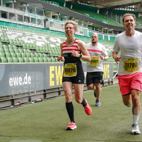 13.09.2026 - 21. swb-Marathon Bremen Michael Burmester http://msf.ph/oto/10445671 13.09.2026 10:29:17 Laufen im Stadion 10162, 10170, 10183, 10189, 10200, 10218, 10233, 10253, 10267, 10270, 10293, 10294, 10316, 10329, 10334, 10348, 10381, 10393, 10421, 10426, 10452, 10467, 10508, 10525, 10537, 10538, 10544, 10585, 10594, 10655, 10709, 10734, 10739, 10761, 10763, 10764, 10770, 10814, 10825, 10827, 10835, 10840, 10876, 10887, 10906, 10910, 10917, 10923, 10966, 10993, 11005, 11007, 11018, 11035, 11058, 11087, 11092, 11109, 11170 meine-sportfotos.de