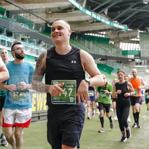 13.09.2026 - 21. swb-Marathon Bremen Michael Burmester http://msf.ph/oto/10445885 13.09.2026 13:08:05 Laufen im Stadion 132, 156, 310, 372, 489, 551, 607, 682, 716, 800, 808, 809, 831, 834, 846, 884, 911, 922, 1025, 1124, 1173, 1189, 1210, 1285, 1289, 1322, 1364, 1369, 1387, 1395, 1532, 1545, 1559, 1600, 1688, 1831, 1841, 1854, 1871, 1899, 1926, 1938, 2003, 2041, 2070, 2090, 2215, 2219, 2229, 2283, 2318, 2366, 2380, 2405, 2440, 2467, 2492, 2565, 2611, 2635, 2699, 2707, 2721, 2727, 2731, 2755, 2782, 2802, 2818, 2823, 2831, 2841, 2866, 2897, 2911, 2930, 2949, 2960 meine-sportfotos.de
