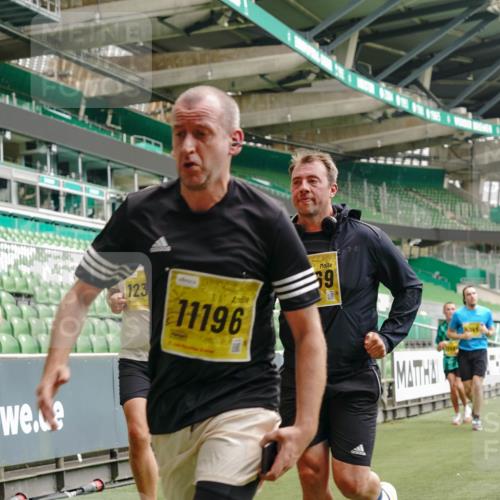13.09.2026 - 21. swb-Marathon Bremen Michael Burmester http://msf.ph/oto/10445918 13.09.2026 10:29:21 Laufen im Stadion 10162, 10170, 10183, 10189, 10193, 10200, 10218, 10233, 10253, 10267, 10270, 10293, 10294, 10316, 10329, 10334, 10348, 10381, 10392, 10421, 10426, 10452, 10467, 10508, 10525, 10537, 10538, 10544, 10585, 10594, 10652, 10655, 10709, 10734, 10739, 10761, 10763, 10764, 10770, 10808, 10814, 10825, 10827, 10835, 10840, 10876, 10887, 10906, 10910, 10923, 10966, 10993, 11005, 11007, 11018, 11035, 11058, 11087, 11092, 11109, 11170 meine-sportfotos.de