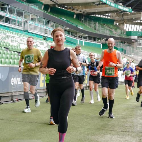 13.09.2026 - 21. swb-Marathon Bremen Michael Burmester http://msf.ph/oto/10445957 13.09.2026 13:08:07 Laufen im Stadion 132, 156, 310, 489, 551, 607, 682, 716, 800, 808, 809, 831, 834, 846, 884, 911, 922, 1025, 1124, 1173, 1189, 1210, 1285, 1289, 1322, 1364, 1369, 1387, 1395, 1398, 1532, 1559, 1600, 1688, 1831, 1841, 1854, 1871, 1899, 1926, 1938, 2003, 2041, 2070, 2090, 2215, 2219, 2229, 2283, 2318, 2366, 2380, 2405, 2413, 2440, 2467, 2492, 2565, 2611, 2635, 2699, 2707, 2721, 2727, 2731, 2755, 2782, 2802, 2818, 2823, 2831, 2841, 2866, 2897, 2911, 2930, 2949, 2960 meine-sportfotos.de