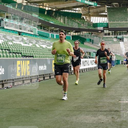 13.09.2026 - 21. swb-Marathon Bremen Michael Burmester http://msf.ph/oto/10446011 13.09.2026 12:46:20 Laufen im Stadion 195, 280, 474, 508, 538, 567, 604, 697, 788, 868, 1017, 1034, 1181, 1241, 1277, 1554, 1863, 1937, 2020, 2021, 2084, 2087, 2297, 2538, 2809, 2889, 3092, 3196, 3271, 3424, 3520, 3609, 4110, 4157, 4236, 4777, 5024, 5092, 5238, 5283, 5674, 5719, 5725, 6053, 6686, 6815, 6918, 7102, 7336, 7478, 7814, 7871, 8054, 8096, 8319, 8325, 8331, 8334, 8670, 8701, 8756, 8936, 8983, 9070, 9129, 9273, 9306, 9495, 9544, 9583, 9642, 9813, 13034, 439, 1667, 1850 meine-sportfotos.de