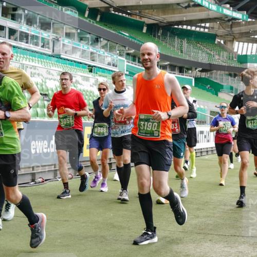 13.09.2026 - 21. swb-Marathon Bremen Michael Burmester http://msf.ph/oto/10446055 13.09.2026 13:08:08 Laufen im Stadion 132, 156, 489, 551, 607, 682, 716, 800, 808, 809, 831, 834, 846, 884, 911, 922, 1025, 1124, 1173, 1189, 1210, 1285, 1289, 1322, 1364, 1369, 1387, 1395, 1398, 1532, 1559, 1600, 1688, 1831, 1841, 1854, 1871, 1899, 1926, 1938, 2003, 2041, 2070, 2090, 2215, 2219, 2229, 2283, 2318, 2366, 2380, 2405, 2413, 2440, 2467, 2492, 2565, 2611, 2635, 2699, 2707, 2721, 2727, 2731, 2755, 2782, 2802, 2818, 2823, 2831, 2841, 2866, 2897, 2911, 2930, 2949, 2960 meine-sportfotos.de