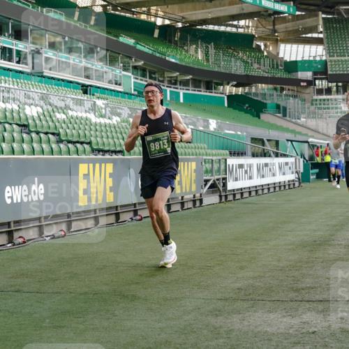 13.09.2026 - 21. swb-Marathon Bremen Michael Burmester http://msf.ph/oto/10446185 13.09.2026 12:46:25 Laufen im Stadion 195, 280, 474, 508, 538, 567, 604, 697, 788, 868, 1017, 1034, 1181, 1241, 1277, 1554, 1863, 2020, 2021, 2084, 2087, 2297, 2538, 2809, 2889, 3092, 3118, 3196, 3271, 3424, 3520, 3609, 4110, 4157, 4236, 4239, 4729, 4777, 4808, 5024, 5092, 5238, 5283, 5674, 5719, 5725, 6053, 6686, 6815, 6918, 7102, 7336, 7478, 7814, 7871, 8054, 8096, 8319, 8325, 8331, 8334, 8670, 8701, 8756, 8936, 8983, 9070, 9129, 9273, 9306, 9495, 9544, 9583, 9642, 9813, 13034, 439, 1667, 1850 meine-sportfotos.de