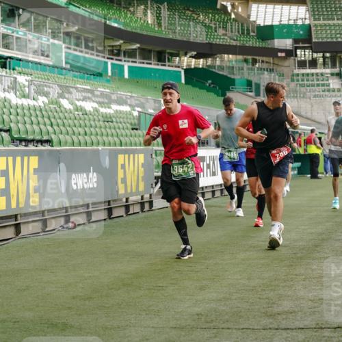 13.09.2026 - 21. swb-Marathon Bremen Michael Burmester http://msf.ph/oto/10446293 13.09.2026 12:46:30 Laufen im Stadion 195, 280, 474, 508, 538, 567, 604, 697, 788, 868, 1017, 1034, 1181, 1241, 1277, 1554, 1863, 2020, 2021, 2084, 2087, 2297, 2538, 2646, 2809, 2889, 3118, 3196, 3271, 3284, 3424, 3520, 3609, 4025, 4110, 4157, 4236, 4239, 4729, 4777, 4808, 5024, 5092, 5238, 5283, 5674, 5719, 5725, 6053, 6686, 6815, 6918, 7102, 7336, 7478, 7814, 7871, 8054, 8096, 8319, 8325, 8331, 8334, 8670, 8701, 8756, 8936, 8983, 9061, 9070, 9129, 9273, 9306, 9495, 9544, 9642, 9813, 13034, 439, 1667 meine-sportfotos.de