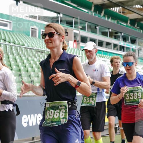 13.09.2026 - 21. swb-Marathon Bremen Michael Burmester http://msf.ph/oto/10446323 13.09.2026 13:08:12 Laufen im Stadion 132, 156, 489, 551, 607, 682, 716, 800, 808, 809, 834, 846, 884, 911, 922, 1025, 1124, 1173, 1189, 1210, 1285, 1289, 1322, 1364, 1369, 1387, 1395, 1398, 1532, 1559, 1600, 1688, 1831, 1841, 1854, 1871, 1899, 1926, 1938, 2003, 2041, 2070, 2090, 2215, 2219, 2229, 2283, 2318, 2366, 2380, 2405, 2413, 2440, 2467, 2492, 2565, 2611, 2635, 2692, 2699, 2721, 2727, 2731, 2755, 2782, 2802, 2818, 2823, 2831, 2841, 2866, 2897, 2911, 2930, 2949, 2960 meine-sportfotos.de