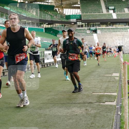 13.09.2026 - 21. swb-Marathon Bremen Michael Burmester http://msf.ph/oto/10446389 13.09.2026 12:46:33 Laufen im Stadion 195, 280, 474, 508, 538, 567, 604, 697, 788, 868, 1017, 1034, 1181, 1241, 1277, 1554, 1863, 2020, 2021, 2084, 2087, 2297, 2538, 2646, 2809, 2889, 3118, 3196, 3271, 3284, 3424, 3520, 4025, 4110, 4157, 4236, 4239, 4729, 4777, 4808, 5024, 5092, 5238, 5283, 5674, 5719, 5725, 5976, 6053, 6686, 6815, 6918, 7102, 7336, 7478, 7814, 7871, 8054, 8096, 8319, 8325, 8331, 8334, 8670, 8701, 8756, 8936, 8983, 9061, 9070, 9129, 9273, 9306, 9495, 9544, 9642, 9813, 9918, 13034, 439 meine-sportfotos.de
