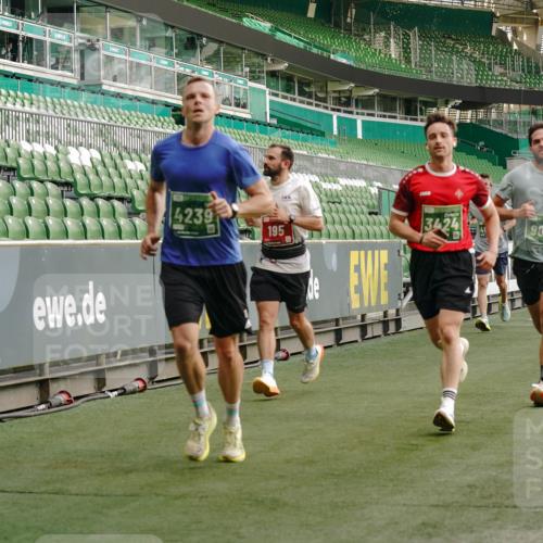 13.09.2026 - 21. swb-Marathon Bremen Michael Burmester http://msf.ph/oto/10446821 13.09.2026 12:46:44 Laufen im Stadion 195, 474, 538, 567, 604, 621, 697, 788, 868, 1017, 1034, 1181, 1241, 1277, 1554, 1863, 2021, 2084, 2087, 2266, 2297, 2538, 2646, 2809, 2889, 3118, 3196, 3284, 3297, 3424, 3520, 4025, 4110, 4157, 4236, 4239, 4729, 4777, 4808, 4992, 5024, 5238, 5283, 5674, 5719, 5725, 5976, 6053, 6686, 6784, 6815, 6918, 7102, 7336, 7478, 7814, 7871, 8054, 8060, 8096, 8319, 8325, 8331, 8334, 8670, 8701, 8756, 8936, 8983, 9061, 9070, 9273, 9306, 9495, 9544, 9642, 9689, 9813, 9918, 13034, 439 meine-sportfotos.de
