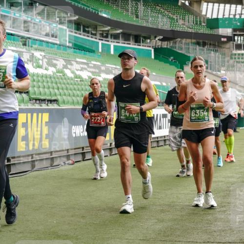 13.09.2026 - 21. swb-Marathon Bremen Michael Burmester http://msf.ph/oto/10446919 13.09.2026 13:08:24 Laufen im Stadion 132, 156, 489, 549, 551, 607, 625, 682, 716, 800, 808, 809, 834, 846, 884, 911, 922, 1025, 1124, 1150, 1173, 1189, 1210, 1285, 1289, 1322, 1364, 1387, 1395, 1398, 1532, 1559, 1600, 1688, 1831, 1841, 1854, 1871, 1880, 1899, 1926, 1938, 2003, 2041, 2070, 2215, 2219, 2229, 2243, 2283, 2318, 2366, 2380, 2405, 2413, 2429, 2441, 2467, 2492, 2565, 2611, 2635, 2692, 2699, 2721, 2727, 2731, 2755, 2782, 2802, 2818, 2823, 2831, 2841, 2866, 2897, 2911, 2930, 2941, 2949, 2960, 3327 meine-sportfotos.de