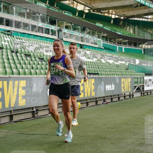 13.09.2026 - 21. swb-Marathon Bremen Michael Burmester http://msf.ph/oto/10446979 13.09.2026 12:46:48 Laufen im Stadion 195, 474, 538, 567, 604, 621, 697, 788, 868, 1017, 1034, 1181, 1241, 1277, 1554, 1863, 2021, 2084, 2087, 2266, 2297, 2538, 2646, 2809, 2889, 3118, 3196, 3284, 3297, 3424, 3520, 4025, 4110, 4157, 4236, 4239, 4614, 4729, 4777, 4808, 4992, 5024, 5238, 5283, 5674, 5719, 5725, 5976, 6053, 6686, 6784, 6815, 6918, 7102, 7336, 7814, 7871, 8060, 8319, 8325, 8331, 8334, 8670, 8701, 8756, 8936, 8983, 9061, 9070, 9273, 9495, 9544, 9689, 9813, 9918, 13034, 439 meine-sportfotos.de