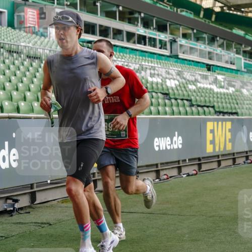 13.09.2026 - 21. swb-Marathon Bremen Michael Burmester http://msf.ph/oto/10447452 13.09.2026 12:47:01 Laufen im Stadion 195, 538, 567, 604, 621, 697, 868, 1017, 1034, 1181, 1241, 1554, 1863, 2021, 2084, 2087, 2266, 2297, 2538, 2646, 2809, 2889, 2956, 3118, 3196, 3242, 3284, 3297, 3424, 3520, 3794, 4025, 4157, 4236, 4239, 4614, 4729, 4777, 4808, 4992, 5024, 5238, 5283, 5674, 5719, 5725, 5803, 5976, 6053, 6686, 6708, 6784, 6815, 7102, 7336, 7538, 7814, 7871, 8060, 8319, 8325, 8331, 8334, 8611, 8621, 8670, 8701, 8756, 8936, 8980, 8983, 9061, 9273, 9495, 9544, 9689, 9813, 9918, 13034, 439 meine-sportfotos.de