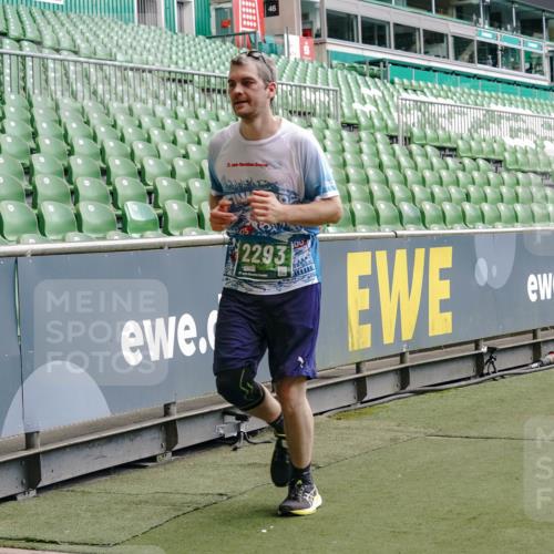 13.09.2026 - 21. swb-Marathon Bremen Michael Burmester http://msf.ph/oto/10447676 13.09.2026 13:08:36 Laufen im Stadion 132, 156, 383, 489, 532, 549, 551, 563, 607, 625, 682, 800, 808, 809, 813, 834, 846, 884, 911, 1025, 1072, 1124, 1150, 1173, 1189, 1210, 1285, 1289, 1322, 1364, 1387, 1395, 1398, 1532, 1559, 1600, 1688, 1831, 1841, 1854, 1880, 1899, 1926, 2003, 2041, 2070, 2208, 2215, 2229, 2243, 2283, 2318, 2366, 2380, 2405, 2413, 2429, 2441, 2467, 2492, 2565, 2611, 2635, 2692, 2727, 2731, 2755, 2782, 2802, 2823, 2831, 2841, 2866, 2897, 2911, 2930, 2931, 2941, 2949, 2960, 3327, 3437 meine-sportfotos.de