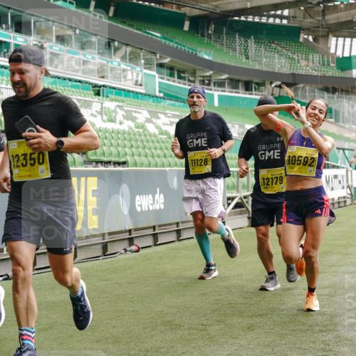13.09.2026 - 21. swb-Marathon Bremen Michael Burmester http://msf.ph/oto/10447786 13.09.2026 10:30:01 Laufen im Stadion 10162, 10170, 10174, 10183, 10193, 10200, 10218, 10233, 10253, 10267, 10281, 10304, 10334, 10339, 10348, 10359, 10381, 10392, 10421, 10426, 10452, 10467, 10515, 10525, 10537, 10585, 10588, 10641, 10652, 10714, 10734, 10739, 10761, 10763, 10764, 10765, 10780, 10808, 10825, 10827, 10835, 10837, 10840, 10862, 10863, 10876, 10884, 10886, 10887, 10906, 10910, 10923, 10966, 10984, 11002, 11005, 11007, 11018, 11035, 11038, 11109 meine-sportfotos.de