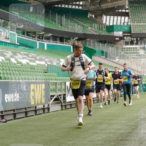 13.09.2026 - 21. swb-Marathon Bremen Michael Burmester http://msf.ph/oto/10447958 13.09.2026 10:30:05 Laufen im Stadion 10162, 10170, 10174, 10183, 10193, 10200, 10218, 10233, 10253, 10267, 10281, 10304, 10334, 10339, 10348, 10359, 10381, 10392, 10421, 10426, 10452, 10467, 10515, 10525, 10537, 10585, 10588, 10641, 10652, 10714, 10734, 10739, 10757, 10761, 10763, 10764, 10765, 10780, 10808, 10825, 10827, 10837, 10840, 10862, 10863, 10876, 10884, 10886, 10887, 10906, 10910, 10923, 10966, 10984, 11002, 11005, 11007, 11018, 11038, 11109 meine-sportfotos.de