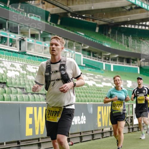 13.09.2026 - 21. swb-Marathon Bremen Michael Burmester http://msf.ph/oto/10448003 13.09.2026 10:30:07 Laufen im Stadion 10162, 10170, 10174, 10183, 10193, 10200, 10218, 10233, 10253, 10267, 10281, 10304, 10334, 10339, 10348, 10359, 10381, 10392, 10421, 10426, 10452, 10467, 10515, 10525, 10537, 10585, 10588, 10641, 10652, 10714, 10734, 10739, 10757, 10761, 10763, 10764, 10765, 10780, 10808, 10822, 10825, 10827, 10837, 10840, 10862, 10863, 10876, 10884, 10886, 10887, 10906, 10910, 10923, 10966, 10984, 11002, 11007, 11018, 11038, 11109 meine-sportfotos.de