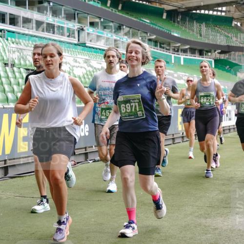 13.09.2026 - 21. swb-Marathon Bremen Michael Burmester http://msf.ph/oto/10448021 13.09.2026 13:08:42 Laufen im Stadion 383, 489, 532, 549, 551, 563, 607, 625, 682, 800, 808, 809, 813, 846, 884, 898, 911, 1025, 1072, 1124, 1150, 1173, 1189, 1210, 1285, 1289, 1322, 1364, 1387, 1395, 1398, 1532, 1559, 1600, 1688, 1831, 1841, 1854, 1880, 1899, 2003, 2041, 2070, 2208, 2215, 2229, 2243, 2283, 2366, 2380, 2405, 2413, 2429, 2441, 2467, 2492, 2565, 2611, 2635, 2692, 2727, 2731, 2755, 2782, 2802, 2823, 2831, 2841, 2866, 2897, 2930, 2931, 2941, 2949, 3327, 3437, 3707 meine-sportfotos.de