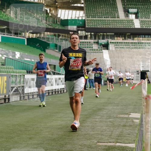 13.09.2026 - 21. swb-Marathon Bremen Michael Burmester http://msf.ph/oto/10448033 13.09.2026 12:47:21 Laufen im Stadion 195, 384, 538, 567, 604, 621, 697, 868, 889, 1034, 1181, 1241, 1554, 2021, 2087, 2266, 2297, 2538, 2646, 2809, 2889, 2956, 3118, 3196, 3242, 3284, 3297, 3424, 3466, 3520, 3794, 3910, 4025, 4236, 4239, 4614, 4729, 4777, 4808, 4992, 5024, 5238, 5283, 5674, 5719, 5725, 5803, 5976, 6025, 6053, 6058, 6686, 6708, 6784, 6815, 7102, 7538, 7803, 7814, 7871, 8060, 8319, 8325, 8331, 8334, 8611, 8621, 8670, 8701, 8980, 8983, 9010, 9061, 9495, 9544, 9689, 9813, 9918, 13034 meine-sportfotos.de