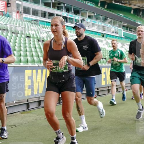 13.09.2026 - 21. swb-Marathon Bremen Michael Burmester http://msf.ph/oto/10448255 13.09.2026 13:08:47 Laufen im Stadion 383, 391, 489, 532, 549, 551, 563, 607, 625, 682, 800, 808, 809, 813, 846, 884, 898, 911, 1025, 1072, 1124, 1150, 1173, 1210, 1285, 1289, 1322, 1364, 1387, 1395, 1398, 1532, 1559, 1600, 1688, 1831, 1841, 1854, 1880, 1899, 2003, 2041, 2208, 2215, 2229, 2243, 2283, 2366, 2380, 2405, 2413, 2429, 2441, 2467, 2471, 2492, 2565, 2611, 2635, 2692, 2727, 2755, 2782, 2802, 2823, 2831, 2841, 2866, 2897, 2930, 2931, 2941, 2949, 3316, 3327, 3333, 3437, 3707 meine-sportfotos.de