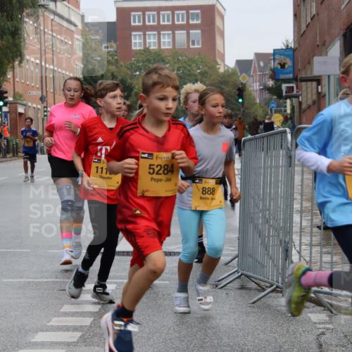 13.09.2026 - Kiel Lauf Markus Tischler http://msf.ph/oto/10448493 13.09.2026 08:53:00 Fleethörn 111, 4, 38, 5284, 38, 888, 12168 meine-sportfotos.de