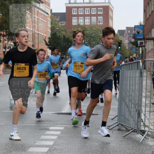 13.09.2026 - Kiel Lauf Markus Tischler http://msf.ph/oto/10448592 13.09.2026 08:53:27 Fleethörn 611, 39, 8006, 1, 38, 6628, 5432, 6733, 38, 11170 meine-sportfotos.de