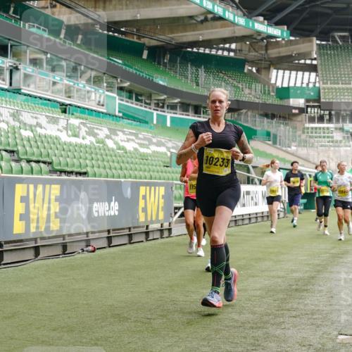 13.09.2026 - 21. swb-Marathon Bremen Michael Burmester http://msf.ph/oto/10448629 13.09.2026 10:30:25 Laufen im Stadion 10141, 10162, 10174, 10183, 10193, 10200, 10218, 10227, 10233, 10253, 10281, 10284, 10304, 10334, 10339, 10348, 10359, 10381, 10392, 10426, 10448, 10452, 10467, 10515, 10537, 10577, 10585, 10588, 10641, 10652, 10684, 10685, 10714, 10734, 10757, 10761, 10763, 10764, 10765, 10780, 10808, 10821, 10822, 10825, 10827, 10837, 10838, 10840, 10862, 10863, 10884, 10886, 10887, 10906, 10966, 10984, 11002, 11038, 11109, 11350, 11379 meine-sportfotos.de