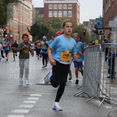 13.09.2026 - Kiel Lauf Markus Tischler http://msf.ph/oto/10448708 13.09.2026 08:54:04 Fleethörn 5693, 3936, 2489, 825 meine-sportfotos.de