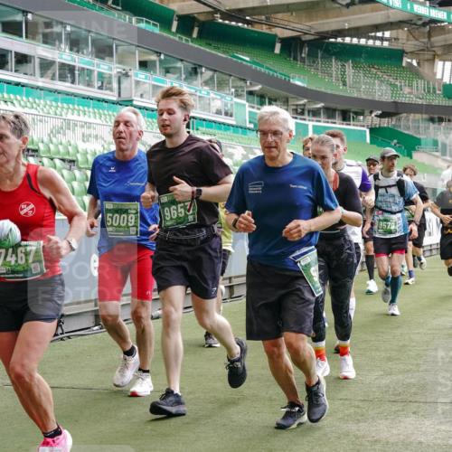 13.09.2026 - 21. swb-Marathon Bremen Michael Burmester http://msf.ph/oto/10448932 13.09.2026 13:08:58 Laufen im Stadion 383, 391, 532, 549, 551, 563, 625, 800, 808, 809, 813, 884, 898, 911, 1025, 1072, 1124, 1150, 1173, 1210, 1285, 1289, 1322, 1364, 1395, 1398, 1532, 1559, 1688, 1831, 1880, 1899, 2003, 2041, 2208, 2215, 2229, 2232, 2243, 2366, 2380, 2405, 2413, 2429, 2441, 2467, 2471, 2492, 2525, 2565, 2594, 2611, 2635, 2692, 2727, 2782, 2802, 2823, 2831, 2841, 2866, 2897, 2930, 2931, 2941, 2949, 3032, 3316, 3327, 3333, 3398, 3437, 3707, 3769, 109 meine-sportfotos.de