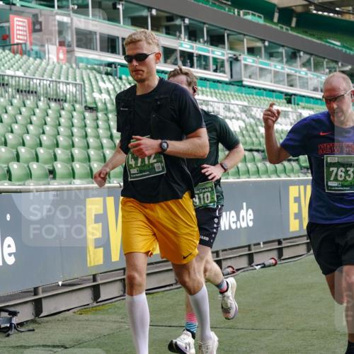 13.09.2026 - 21. swb-Marathon Bremen Michael Burmester http://msf.ph/oto/10448933 13.09.2026 12:48:04 Laufen im Stadion 382, 384, 621, 826, 868, 889, 1349, 1554, 1872, 1925, 2021, 2266, 2538, 2605, 2646, 2844, 2956, 3110, 3118, 3127, 3196, 3242, 3276, 3284, 3297, 3424, 3466, 3520, 3794, 3910, 4025, 4236, 4239, 4614, 4712, 4729, 4732, 4777, 4808, 4992, 5725, 5803, 5976, 6025, 6053, 6058, 6686, 6708, 6784, 6815, 6951, 7064, 7102, 7399, 7538, 7636, 7803, 7814, 7871, 7876, 8060, 8334, 8611, 8621, 8706, 8877, 8973, 8980, 8981, 8983, 9010, 9035, 9061, 9429, 9689, 9813, 9918 meine-sportfotos.de