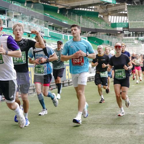 13.09.2026 - 21. swb-Marathon Bremen Michael Burmester http://msf.ph/oto/10449074 13.09.2026 13:09:00 Laufen im Stadion 164, 383, 391, 532, 549, 551, 563, 625, 800, 808, 809, 813, 884, 898, 911, 1025, 1072, 1124, 1150, 1173, 1210, 1285, 1289, 1322, 1364, 1395, 1398, 1532, 1559, 1688, 1831, 1880, 1899, 2003, 2041, 2208, 2215, 2229, 2232, 2243, 2366, 2380, 2405, 2413, 2429, 2441, 2467, 2471, 2492, 2525, 2565, 2573, 2594, 2611, 2635, 2692, 2727, 2782, 2802, 2823, 2831, 2841, 2866, 2897, 2930, 2931, 2941, 2949, 3032, 3316, 3327, 3333, 3398, 3437, 3707, 3769, 109 meine-sportfotos.de