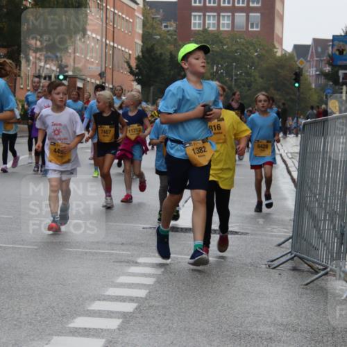 13.09.2026 - Kiel Lauf Markus Tischler http://msf.ph/oto/10449278 13.09.2026 08:57:23 Fleethörn 38, 35, 7018, 611, 75, 7407, 11252, 445, 1382, 816, 6428 meine-sportfotos.de