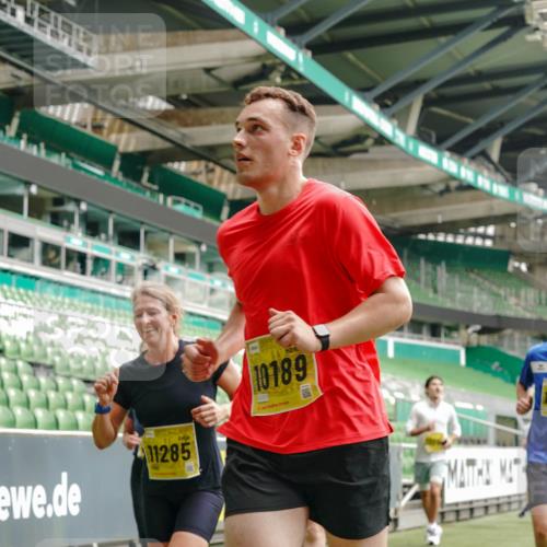 13.09.2026 - 21. swb-Marathon Bremen Michael Burmester http://msf.ph/oto/10449347 13.09.2026 10:30:40 Laufen im Stadion 10141, 10146, 10162, 10174, 10183, 10193, 10218, 10222, 10227, 10233, 10253, 10281, 10284, 10304, 10334, 10339, 10359, 10381, 10392, 10426, 10448, 10452, 10467, 10471, 10478, 10479, 10515, 10537, 10577, 10579, 10585, 10588, 10626, 10641, 10652, 10684, 10685, 10708, 10714, 10734, 10757, 10761, 10764, 10765, 10780, 10808, 10821, 10822, 10825, 10827, 10837, 10838, 10862, 10863, 10884, 10886, 10887, 10906, 10966, 10984, 11002, 11038, 11109, 11350, 11379 meine-sportfotos.de