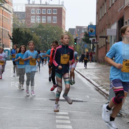 13.09.2026 - Kiel Lauf Markus Tischler http://msf.ph/oto/10449429 13.09.2026 08:58:46 Fleethörn 12586, 8932, 1, 38, 3537, 126, 7624, 1, 39, 4886 meine-sportfotos.de