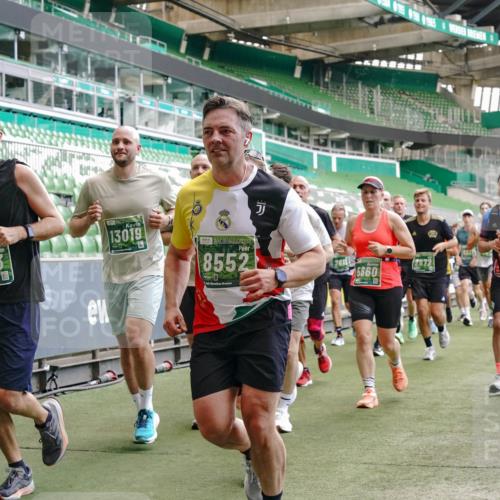 13.09.2026 - 21. swb-Marathon Bremen Michael Burmester http://msf.ph/oto/10449446 13.09.2026 13:09:06 Laufen im Stadion 164, 383, 391, 448, 532, 549, 551, 563, 625, 800, 808, 813, 884, 898, 911, 1025, 1072, 1124, 1150, 1210, 1285, 1289, 1395, 1398, 1559, 1688, 1831, 1880, 1899, 2003, 2041, 2208, 2215, 2229, 2232, 2243, 2366, 2380, 2405, 2413, 2429, 2441, 2467, 2471, 2525, 2565, 2573, 2594, 2611, 2635, 2692, 2717, 2727, 2782, 2802, 2823, 2831, 2841, 2866, 2897, 2930, 2931, 2941, 3032, 3291, 3316, 3327, 3333, 3398, 3437, 3707, 3769, 109 meine-sportfotos.de