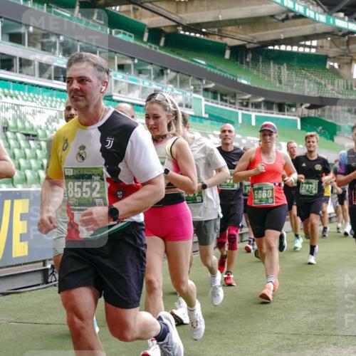 13.09.2026 - 21. swb-Marathon Bremen Michael Burmester http://msf.ph/oto/10449499 13.09.2026 13:09:07 Laufen im Stadion 164, 383, 391, 448, 532, 549, 551, 563, 625, 800, 808, 813, 869, 884, 898, 911, 1025, 1072, 1124, 1150, 1210, 1285, 1289, 1395, 1398, 1559, 1688, 1831, 1880, 1899, 2003, 2041, 2208, 2215, 2229, 2232, 2243, 2366, 2380, 2413, 2429, 2441, 2467, 2471, 2525, 2573, 2594, 2611, 2635, 2692, 2717, 2727, 2782, 2802, 2823, 2831, 2841, 2866, 2897, 2930, 2931, 2941, 3032, 3291, 3316, 3327, 3333, 3398, 3437, 3707, 3769, 109 meine-sportfotos.de